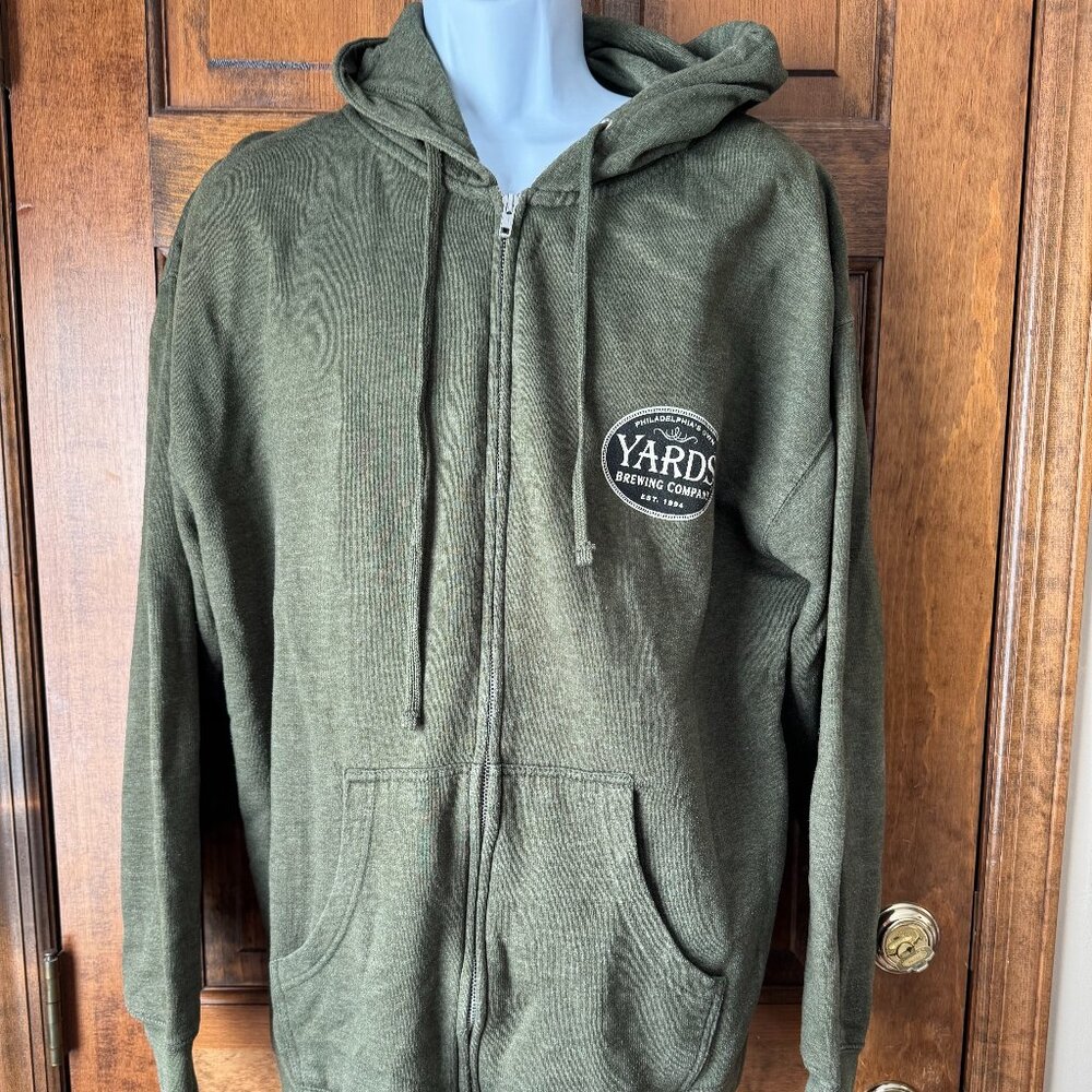 Independent Trading Company Olive YARDS BREWING COMPANY  PHILADELPHIA  EST. 1994